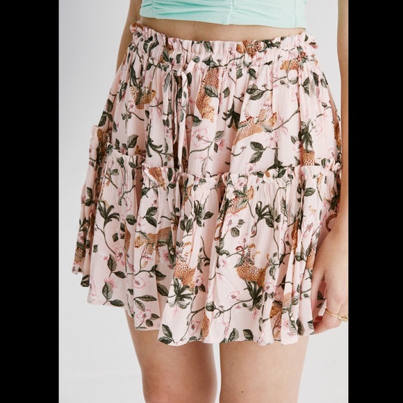 NWT Minkpink Sz L Leopard Print Mini Skirt